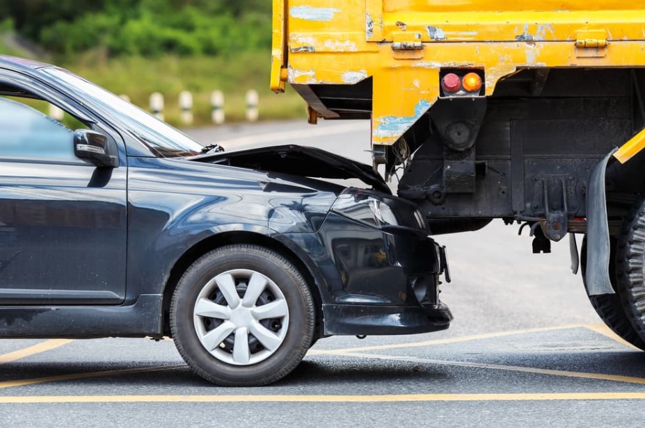 How a Car Accident Lawyer Can Help You After a Rear-End Crash